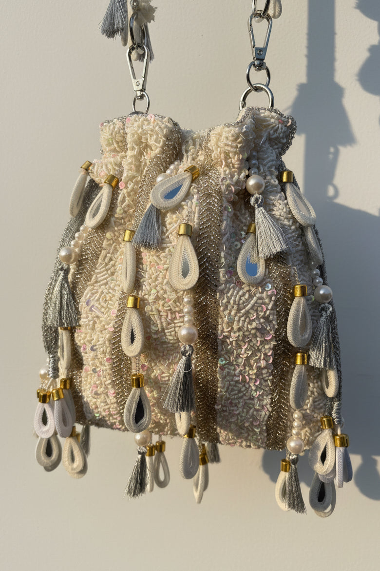 Julie Potli Bag