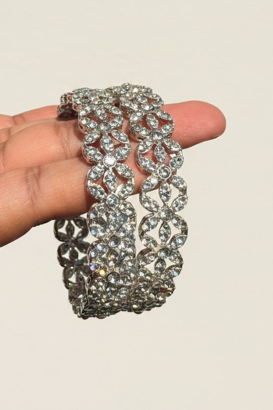 Juhi bangles